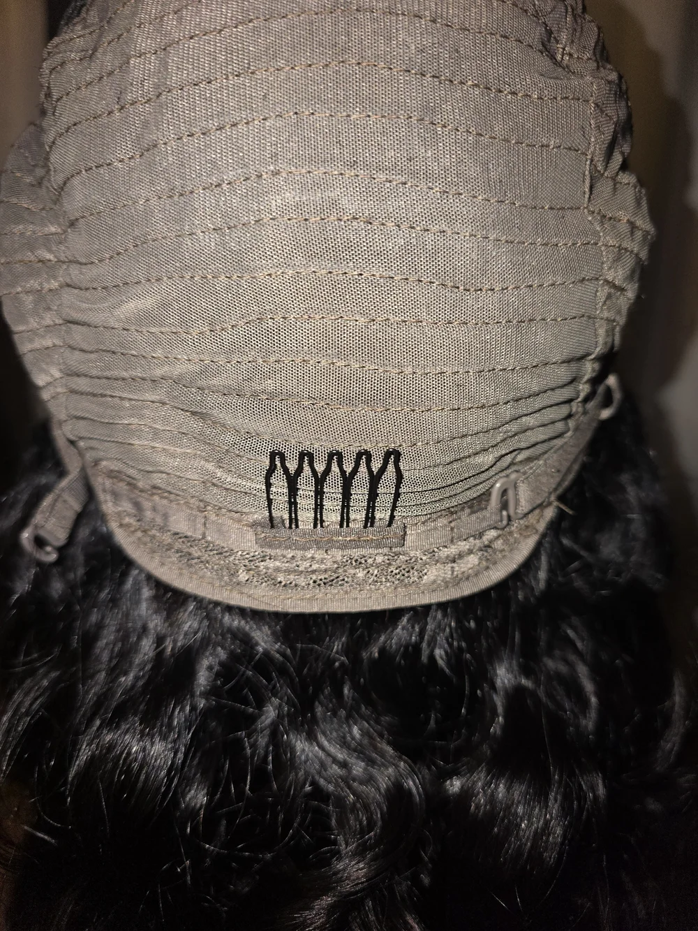 NWOT Natural Soft Drawstring BodyWavy Lace Front Wig